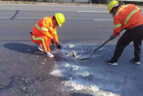 浠水公路下沉注浆加固